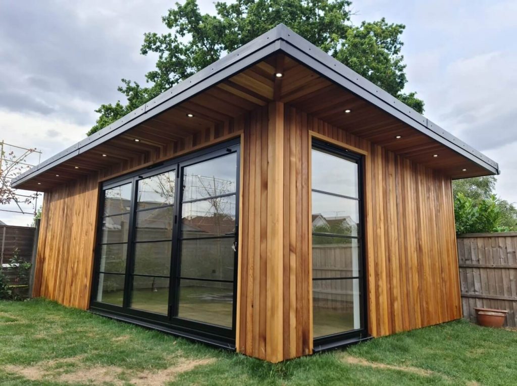 Corner Garden Room