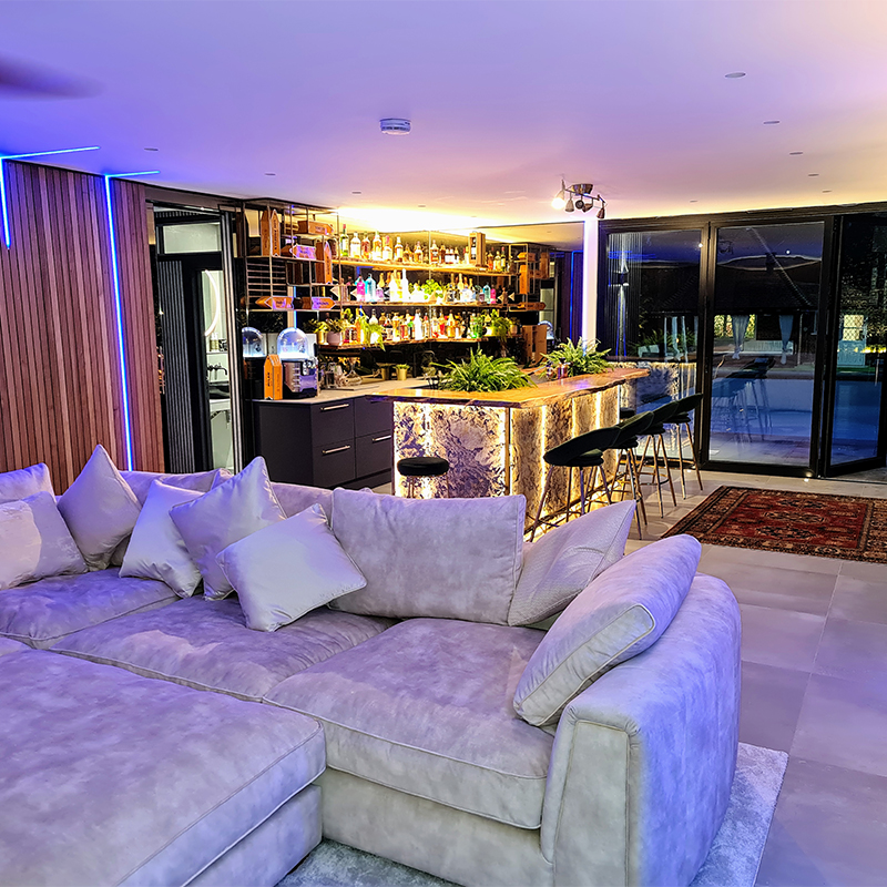 Essex Garden Bar