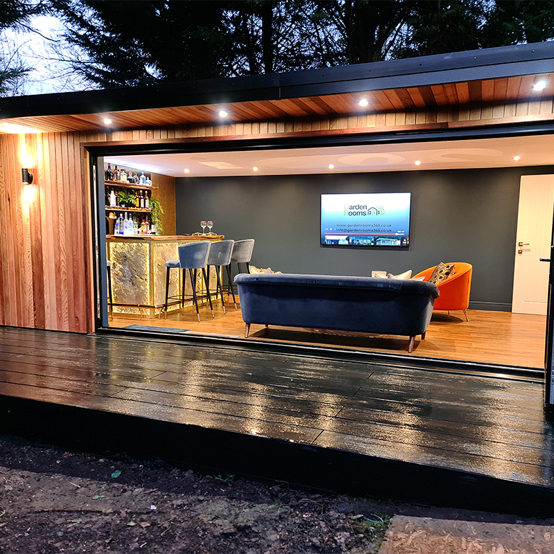 Essex Garden Bar