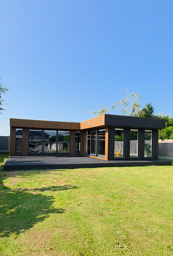 Garden snooker Rooms in essex